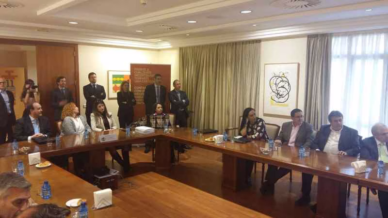 firma convenio seguors reaseguors y mutuas